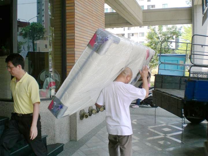 兄弟搬家公司
